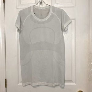Lululemon Swiftly Short Sleeve White Size 10